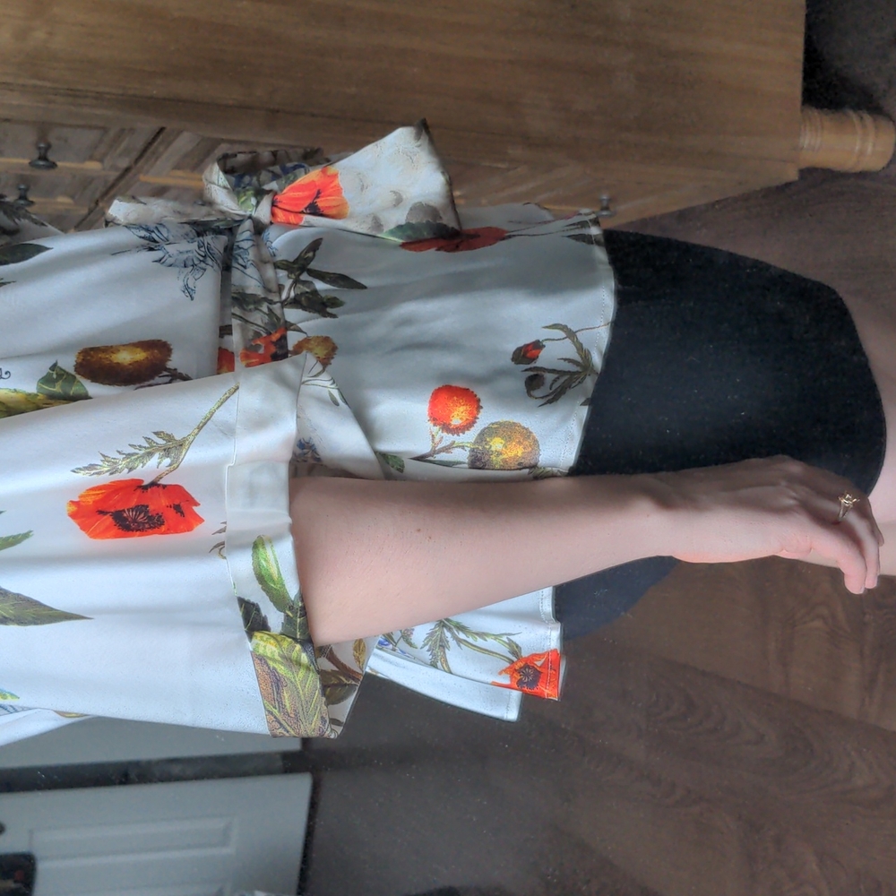 Roberto Cavalli kimono top / belted floral silk blouse / Class Cavalli